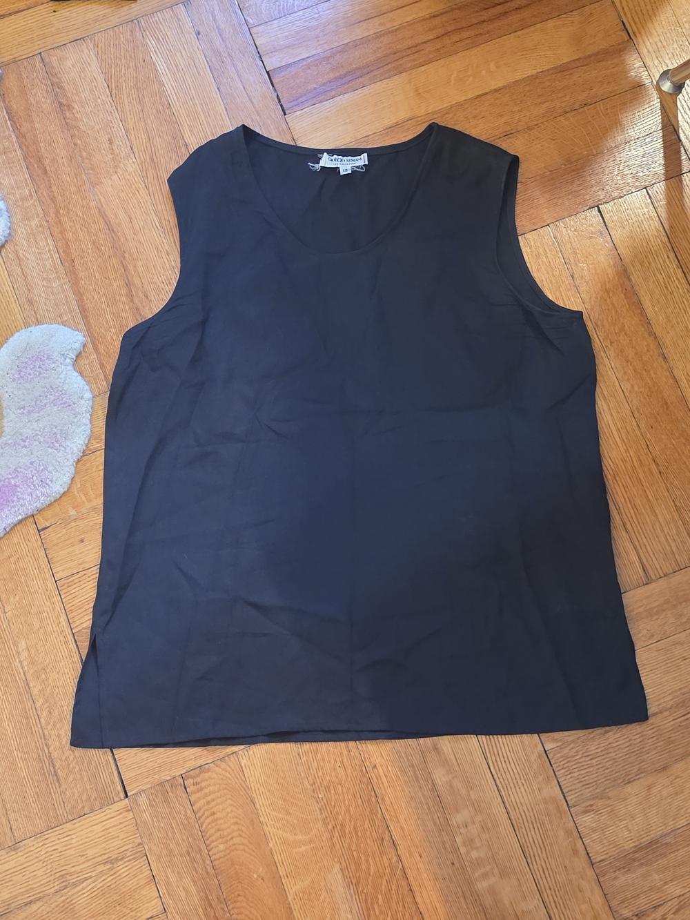 Giorgio Armani Black Sleeveless 100% Silk Tank